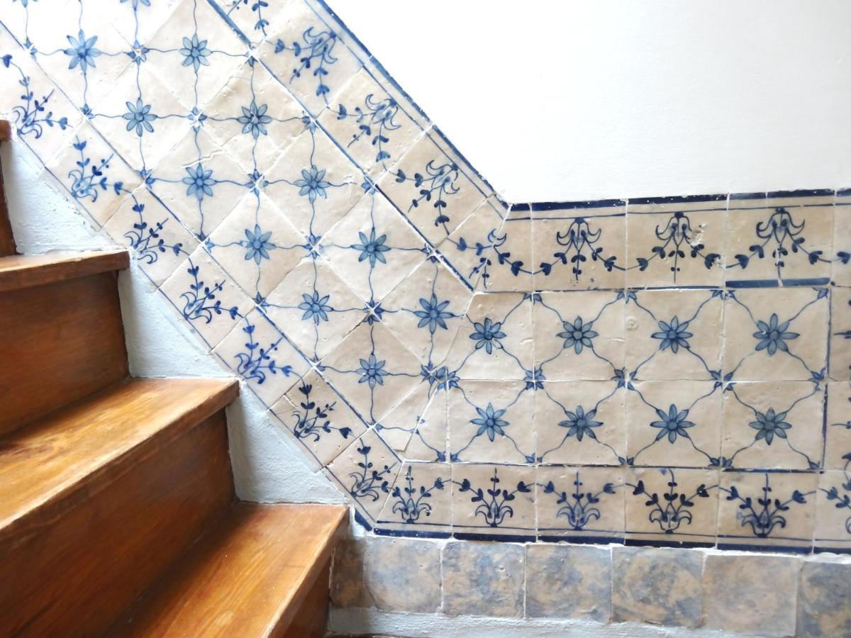 The Traditional Arts Memoir - Balcony At Downtown, 4th-floor No Lift Apartamento Lisboa